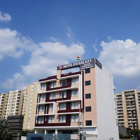 Hotel Rr Galaxy Gurgaon Exterior foto